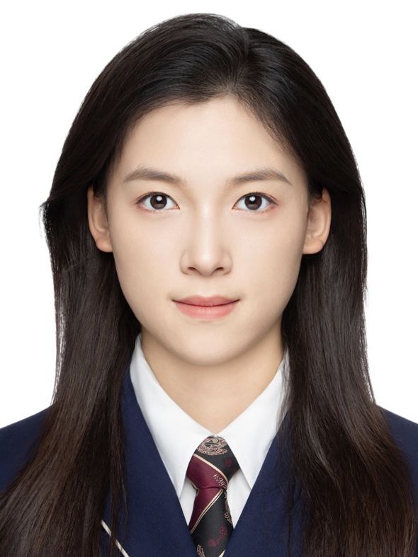 Headshot of Yajing Gao.